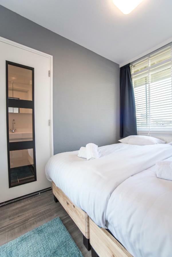 Blue Shell With Private Parking Garage Apartment Зандвоорт Екстериор снимка